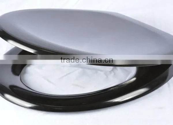 Slow Down Black Coloured Toilet Seats photo-2