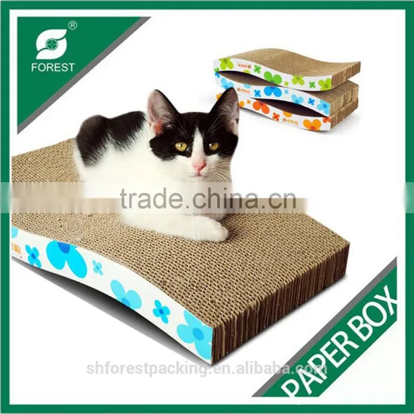 HARD AND SOLID CAT SCRATCHES CARDBOARD photo-2
