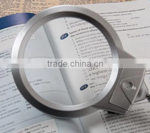 Metal Desktop Magnifying Glasses WITH 2 Led Lights photo-3
