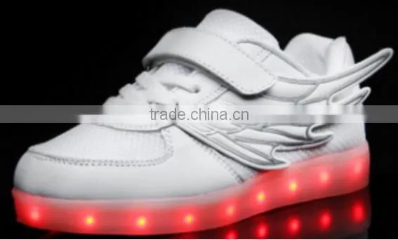 Cheap Wholesale Stock Kids Wings LED Shoes photo-3