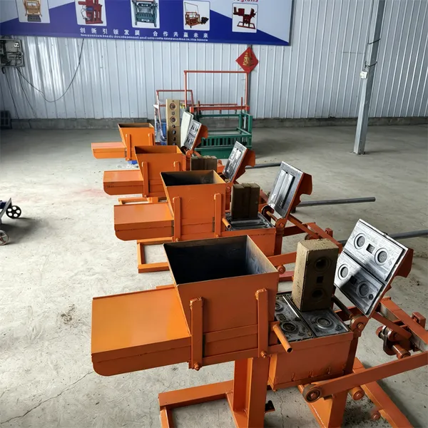 Small Manual Clay Brick Press, Mobile Clay Brick Making Machine photo-3