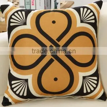 Geometrical Printed Cushion Cover photo-3