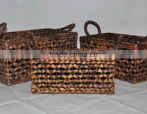 Beautiful Water Hyacinth Basket With Handle photo-2