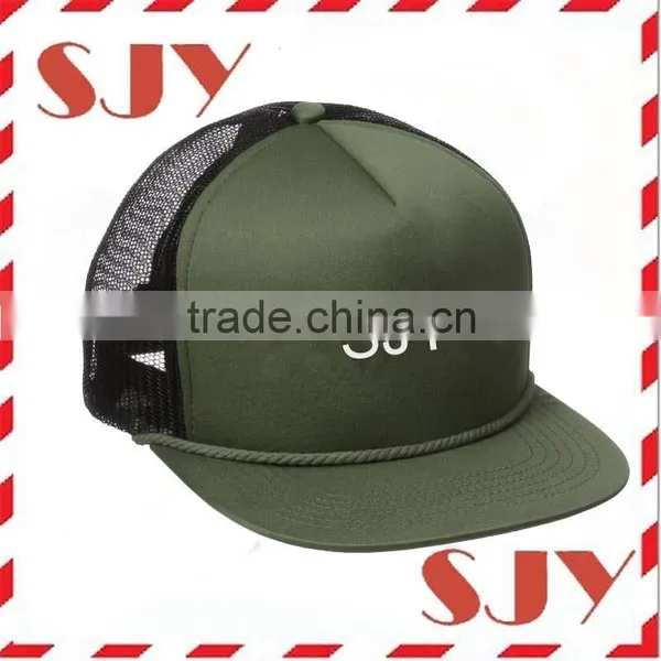 Wholesale Flat Brim 5 Panel Mesh Back Trucker Cap photo-2