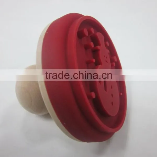 Factory Manufactured Wooden Handle Snowman Silicone Cookie Stamp photo-3