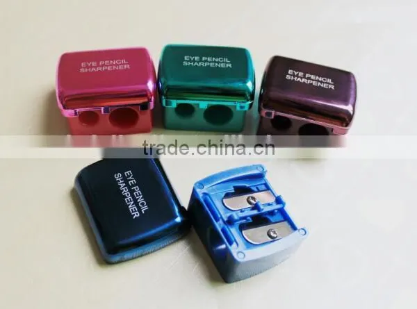 Doulbe Holes Plastic Cosmetic Pencil Sharpener For Eyebrow Lip Liner Eye Liner With Cleaner photo-3