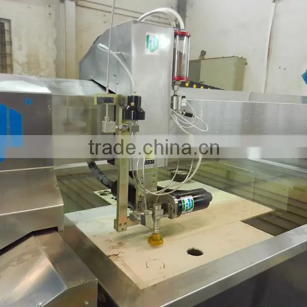5 Axis CNC Water Jet Cutting Machine photo-2