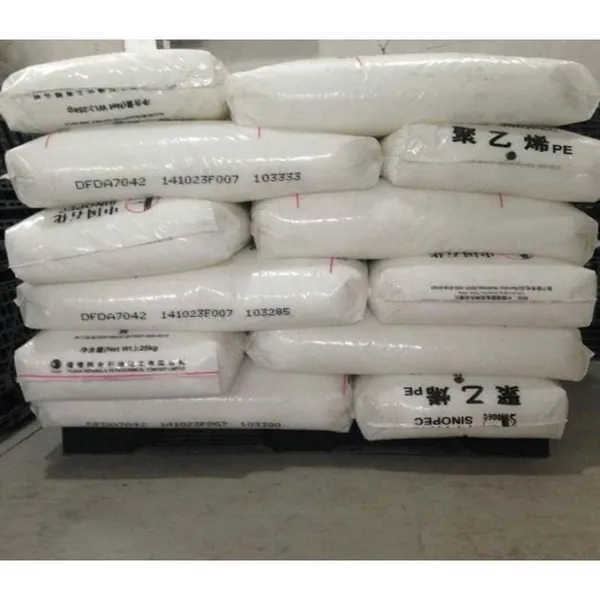 Industrial-Grade LLDPE 7042 Granules for Rotational Molding Processes photo-5