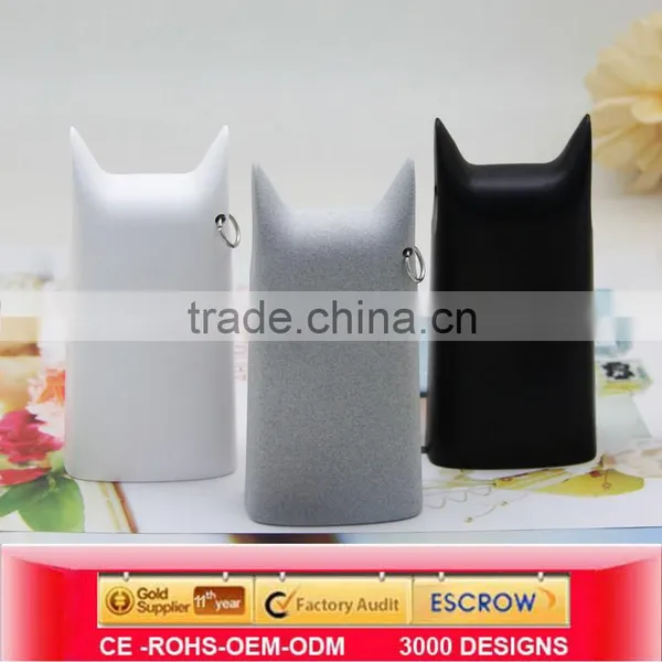 Special Design Mini Cat Mobile Power Bank OEM Power Bank photo-3