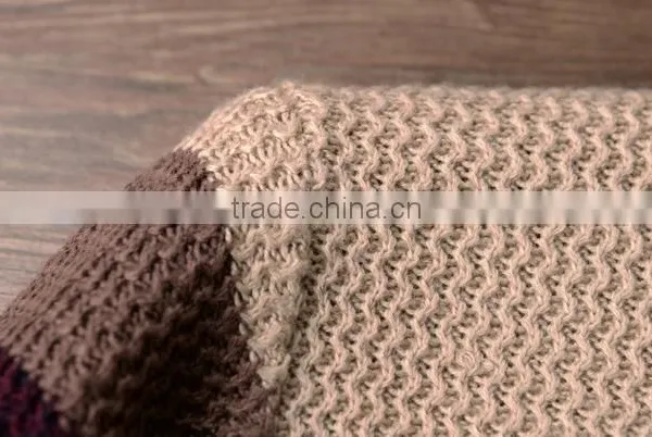 The New Stripe Pattern Close-fitting Fashion Sweater for Splicing Stripe Sweater photo-6