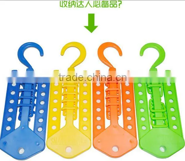 Portable Folding Plastic Clothing Coat Hanger Travel Foldable Hanger/Clothes Rack photo-2