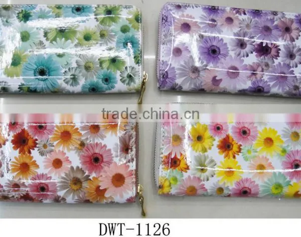 2016 Hot Pvc Leather Latest Wallet With Floral Printing photo-3