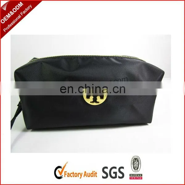 Retro Nylon Travel Wash Bag