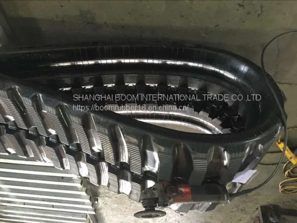 450*86SD*55 Rubber Tracks for Bobcat T250
