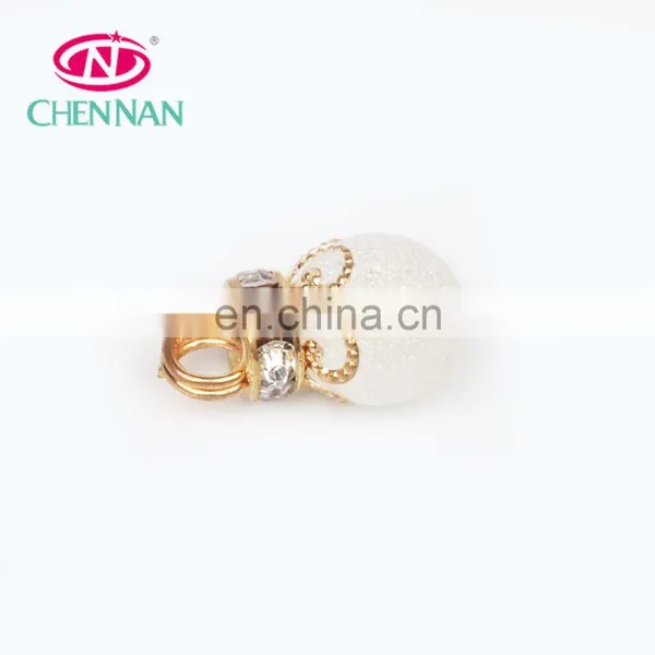 Wholesale New Arrival 16*20 mm Fancy White Ball Crystal Pendant for Necklace photo-2
