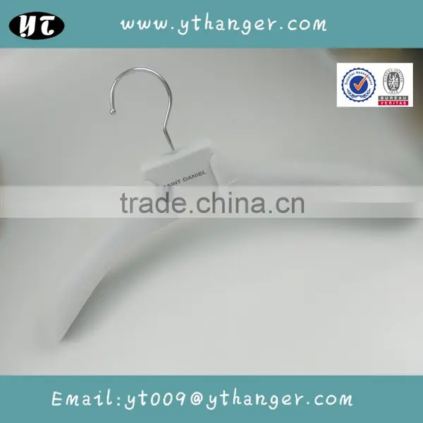 HA7046 Large Strong Plastic Hanger Men Coat Velvet Clothing Hanger Supplier's Choice photo-4