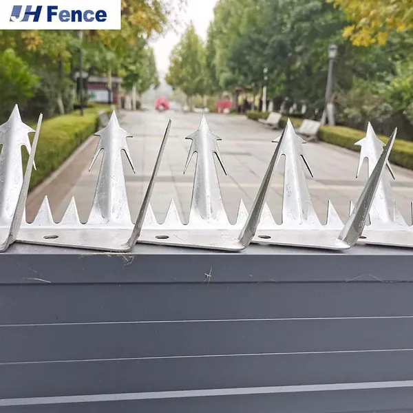 Security Galvanized Razor Wall Spikes Anti-Climb Anti-Climb Barbed Wire photo-2