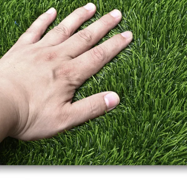 Golf-Putting-Green-Falschrasen mit 20 mm Hohe, 20 oz Flächengewicht, UV-beständig, 10-Jahresgarantie