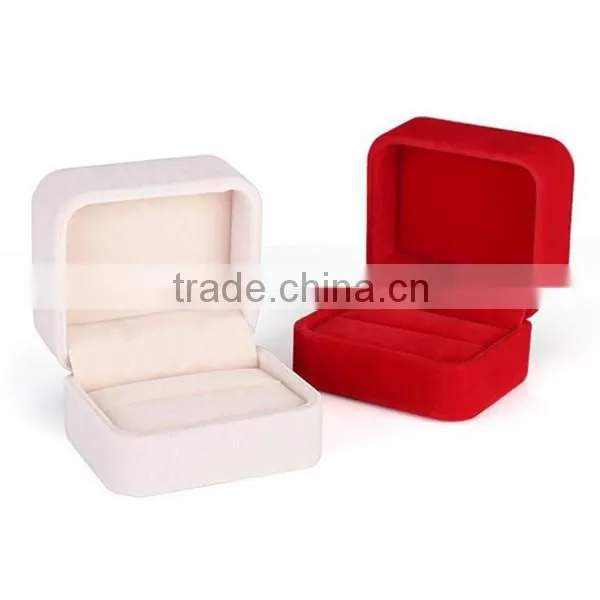 High Quality Double Ring Velvet Box photo-4