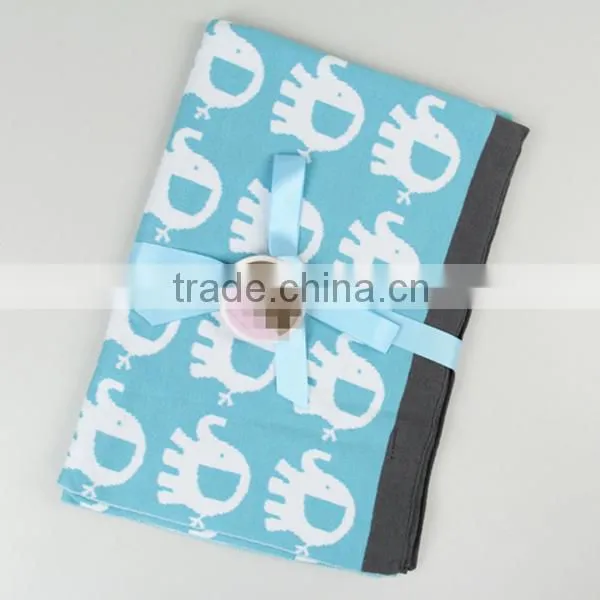 Soft Softextile Baby Knitted Throw Blanket Cotton Baby Blanket With Elephant Printing Knitted Fabric