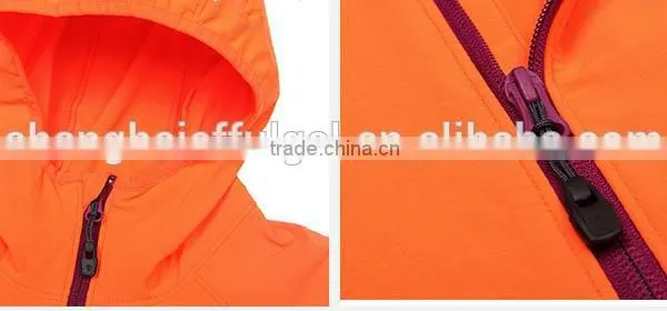 Wholesale Women Fashion 10000mm Waterproof Taped Softshell Jacket photo-5