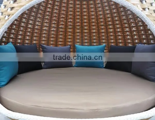 Patio Rattan Outdoor Furniture Nest Swing Bed - Wicker Furniture Nestrest Hanging Round Bed Furniture photo-2