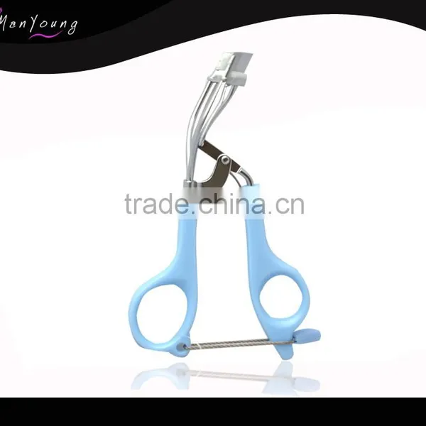 Blue color handle and Best eyelash curler