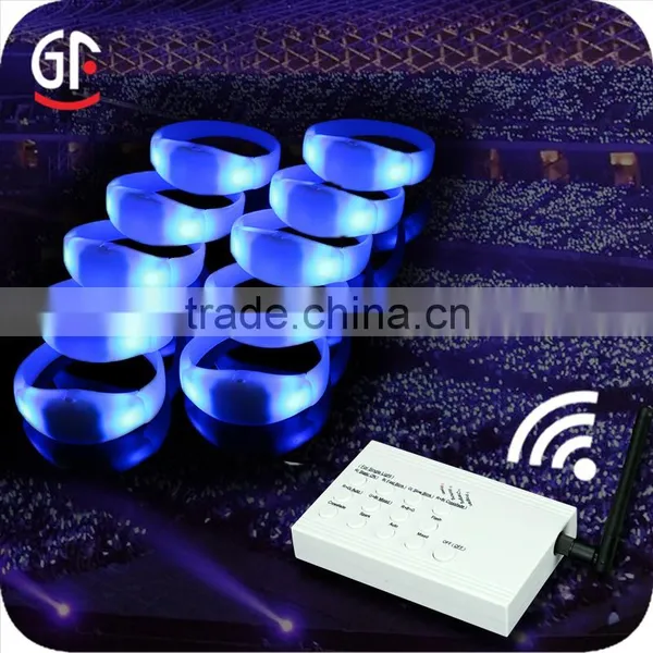 New Products Factory Price Remote Controlled Led Bracelet photo-5