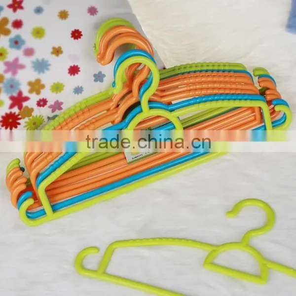 Wholesale Stock Multifunction Fashion Plastic Clothes Hangers photo-2