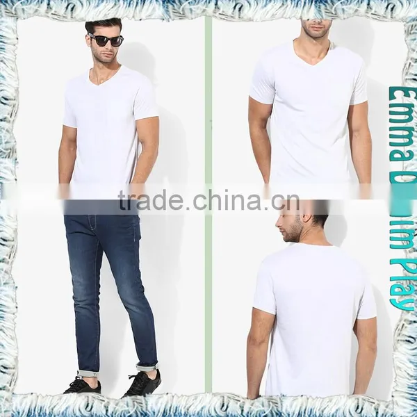 Basic Style Soft Pure White V Neck T-Shirt for Men photo-5