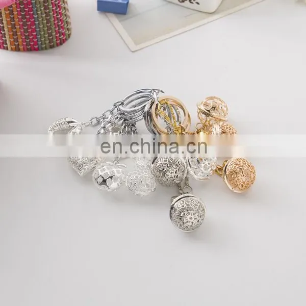 Promotional Gift Car Keychain, Creative Design Moulticolor Keychain, Factory Wholesale Metal Keychain photo-2