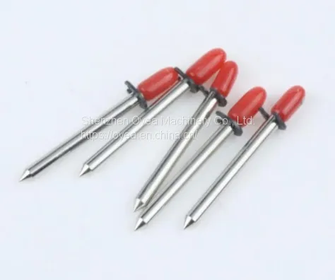 Cutting plotter blade for garment cutting machine