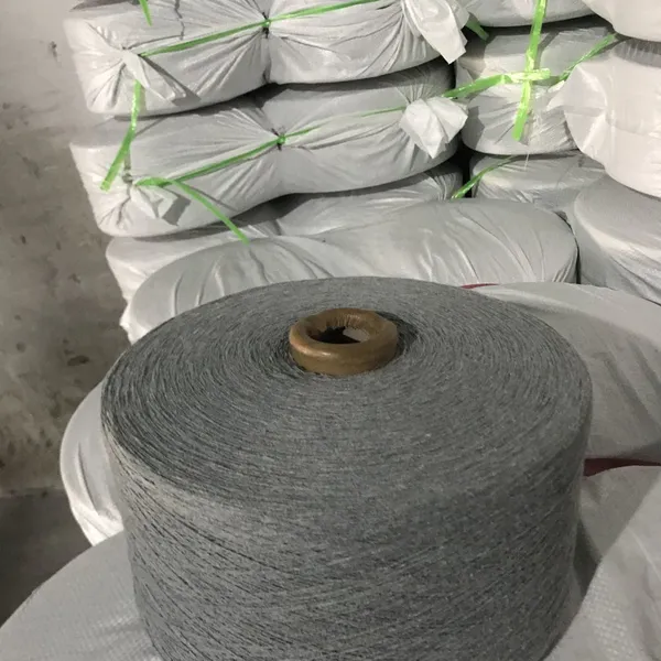 Keshu Cheap Recycled Cotton Yarn 8s Grey Color for Gloves Knitting Yarn photo-3