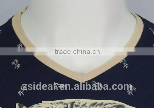 Fashion Design 100% Cotton V-neck Man Polo T-shirt, OEM Factory in ZhongShan GuangDong photo-5