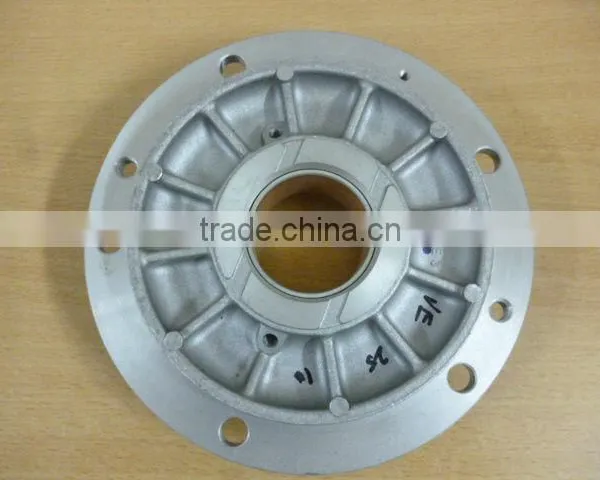 TUK TUK ENGINE CRANK SUPPORT ASSEMBLY