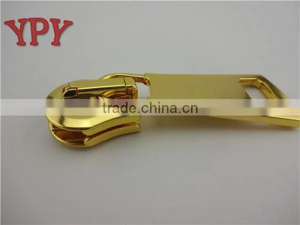 High Quality 15# Customized Gold Metal Zipper Slider photo-2
