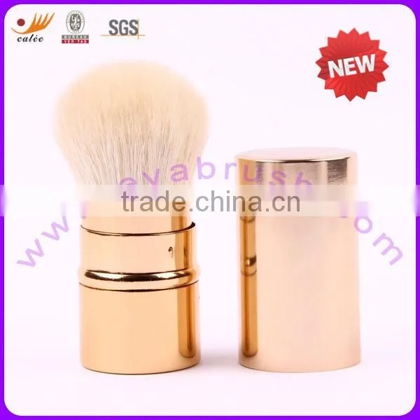 refillable retractable brush for makeup