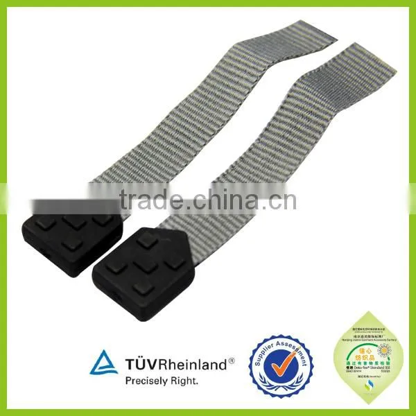Fashion Design PVC Heart Shape String Zip Puller photo-3