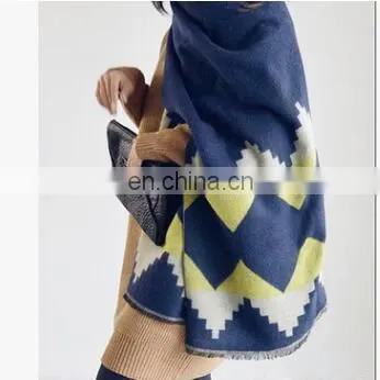 Summer Famale Color Geometric Scarf Air Conditioning Large Shawl Bohemia Cashmere Scarf photo-2