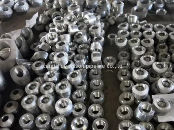 High Temperature Pipe Fitting ASTM A105N 90Degree Elbow Threaded 3000 6000 photo-2