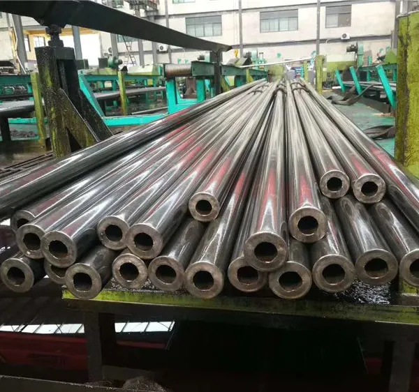 Seamless Galvanized Round High Tensile Carbon Steel API Structure Oil Pipes Tube ASTM A106 photo-3