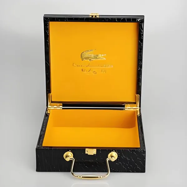 Customizable Logo, Color and Size Available for Wooden Boxes for Belts. Yabei Packaging photo-2