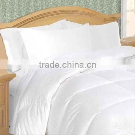 2015 New Design Duck & Goose Down Quilts / Duvet / Comforter