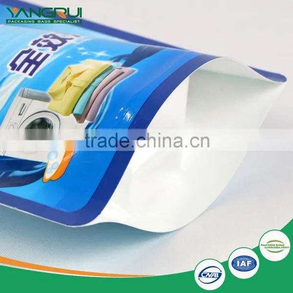 China Manufacturer Good Quality Stand up Pouch Liquid Bag photo-4