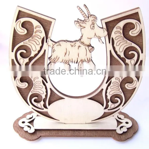 Home Decor Engraved Wooden Reindeer Tag for Christmas Festival