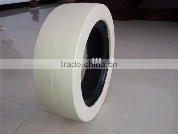 Special Solid Tyre for Trailers Small Tires 2.00-8 3.20-8 3.60-8 4.00-8 16x5-9 in Cleaning Factory Conditions photo-3