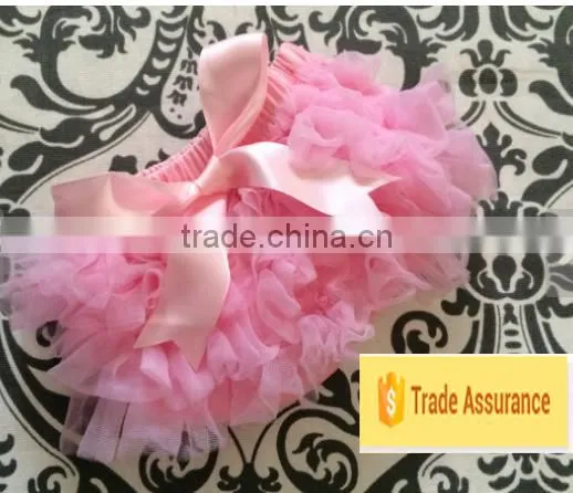 Wholesale Fashion Boutique Chiffon Baby Clothes Tutu Baby Bloomer Multi-layer Ruffle Baby Party Bloomer photo-4
