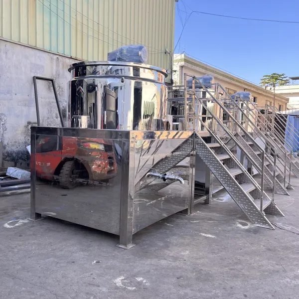 Heated Liquid Mixing Tank for Beverage Production Jacketed Heating Tank for Juice Blending photo-3