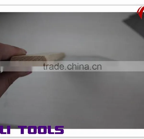 Carbon Steel Blade Scraper With Wooden Handle photo-5