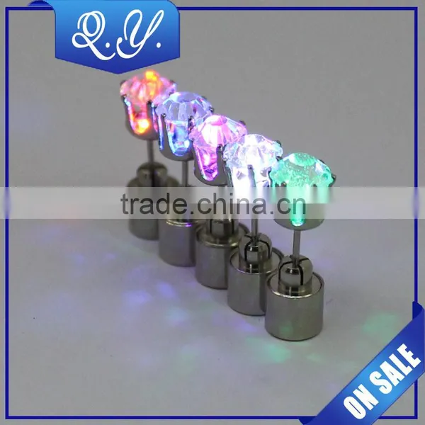 LED Gifts Good Gifts for Girls Birthday / Christmas Gifts Flashing Light Earrings Wholesale photo-2